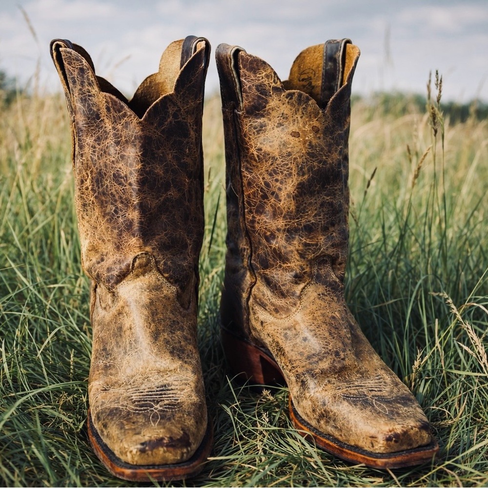 Justin Boots Distressed Brown Western Cowboy Boots